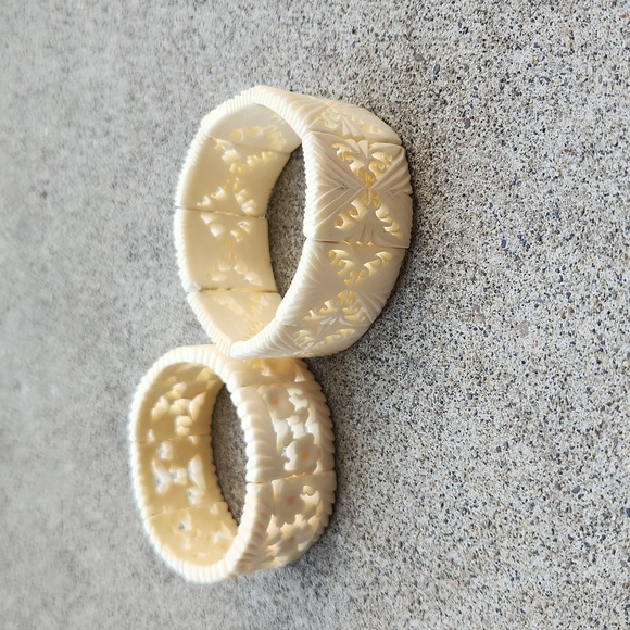vintage ivory bracelets - Picture 4 of 9
